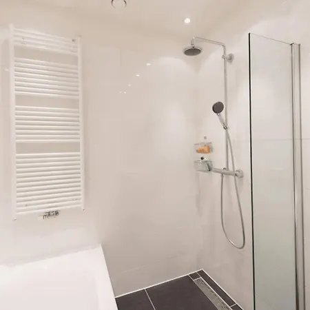 דירה Two-bedroom - Check Profile *