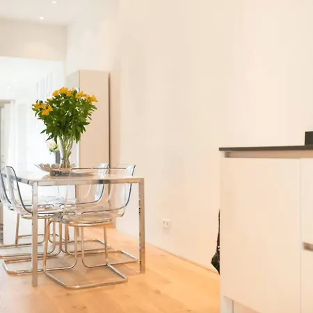Two-bedroom - Check Profile Amsterdam